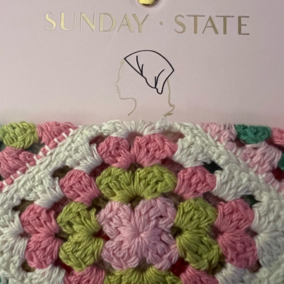 Sunday State Colorful Crochet Headscarf. Pink and Green. - Picture 5 of 8